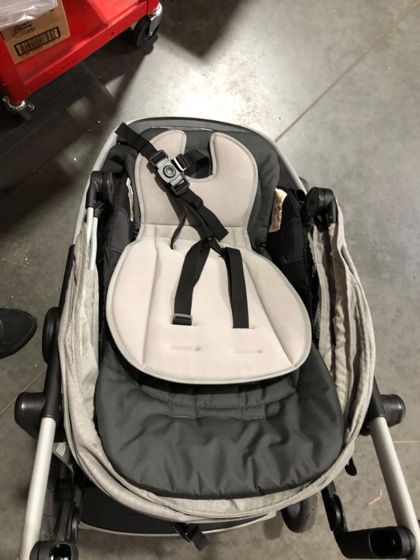 Photo 4 of ***MISSING TOP PLATFORM - SEE PICTURES - USED AND DIRTY***
Graco Ready2Grow LX 2.0 Double Stroller Features Bench Seat and Standing Platform Options, Clark