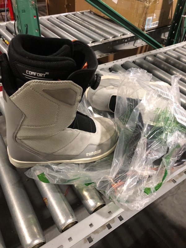 Photo 1 of Thirtytwo Men's Shifty BOA Snowboard Boots men's 9.5