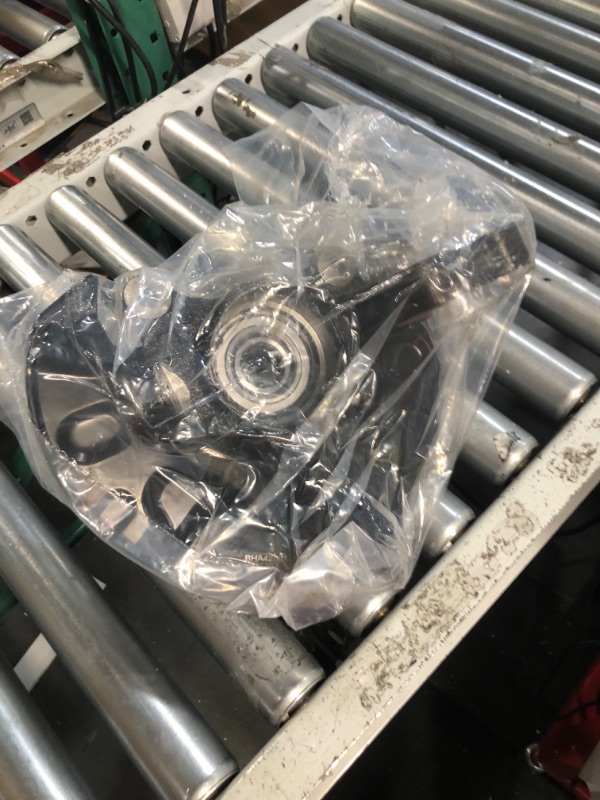 Photo 1 of TRQ Front Right Wheel Bearing & Hub Assembly with Knuckle Compatible with Toyota Matrix FWD