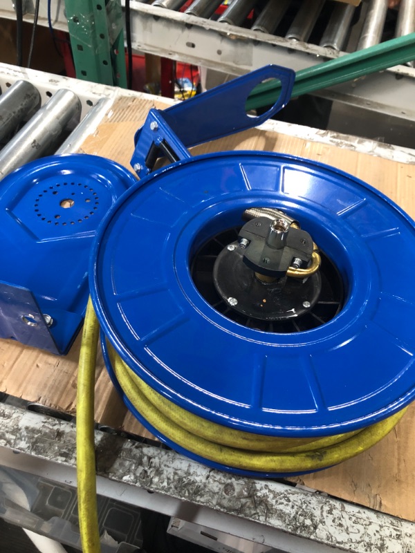 Photo 2 of ***USED - LIKELY MISSING PARTS - UNABLE TO VERIFY FUNCTIONALITY***
Kobalt Retractable Hose Reel with 3/8-in x 50-ft Hybrid Hose