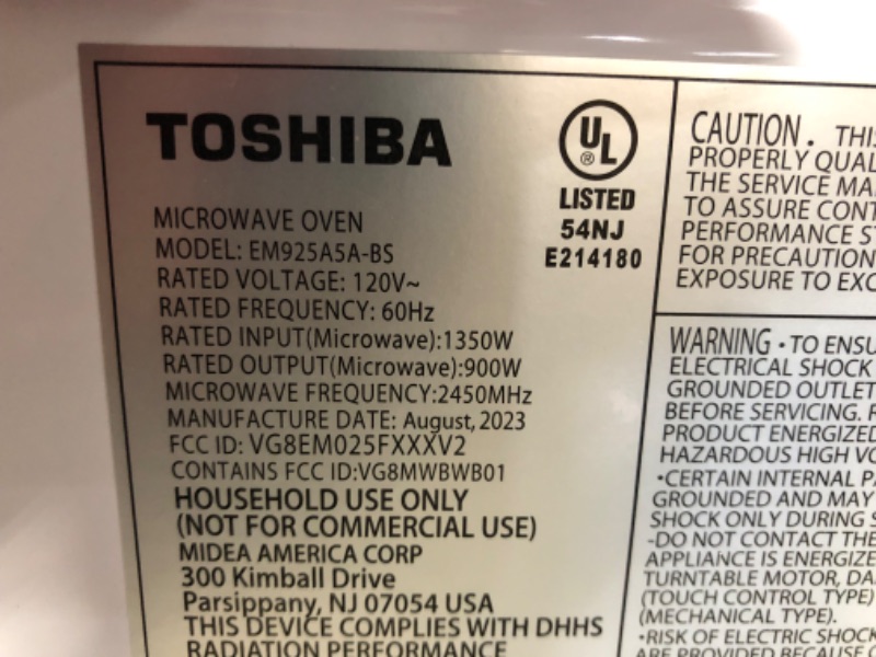 Photo 8 of ***USED - POWERS ON - UNABLE TO TEST FURTHER***
TOSHIBA EM925A5A-BS Countertop Microwave Oven, 0.9 Cu Ft