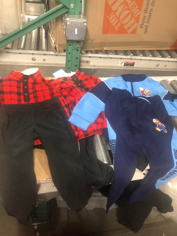 Photo 1 of Non Refundable Miscellaneous bundle(boys clothes)