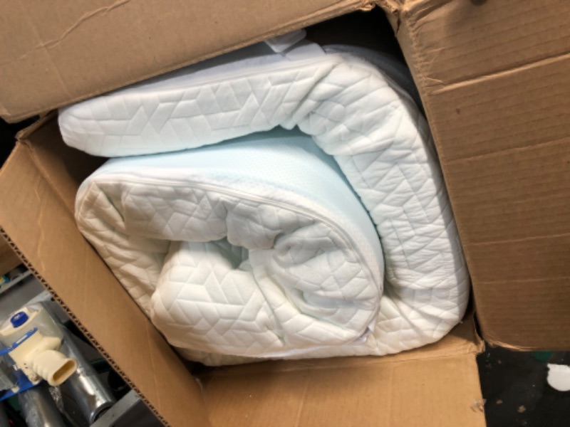 Photo 1 of 3 Inch King Size Gel Memory Foam Mattress Topper ,
