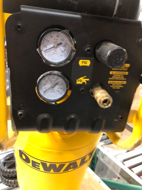 Photo 4 of ***NOT FUNCTIONAL - FOR PARTS ONLY - NONREFUNDABLE - SEE COMMENTS***
DEWALT DXCM271.COM 27 Gal. 200 PSI Portable Air Compressor