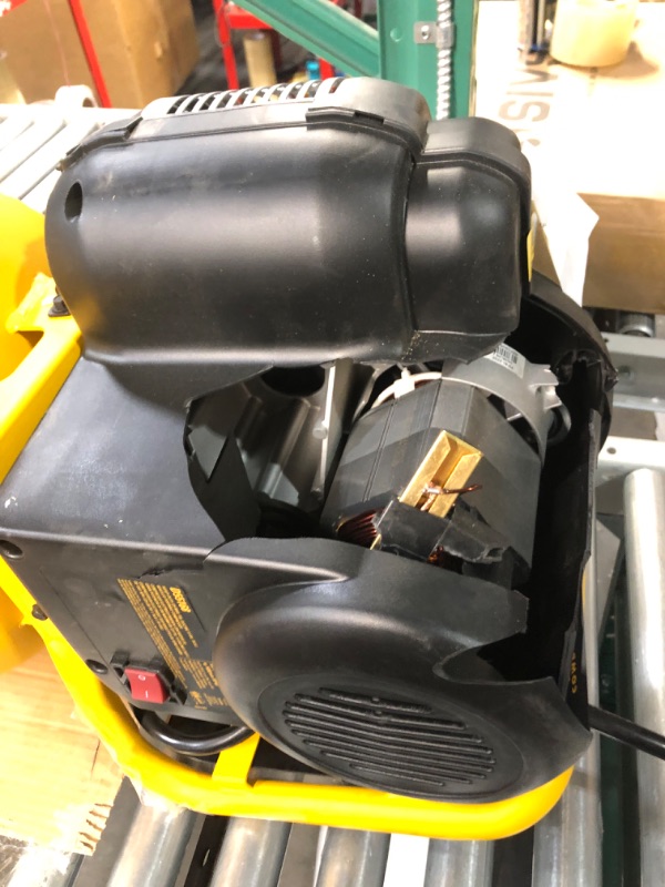 Photo 6 of ***NOT FUNCTIONAL - FOR PARTS ONLY - NONREFUNDABLE - SEE COMMENTS***
DEWALT DXCM271.COM 27 Gal. 200 PSI Portable Air Compressor