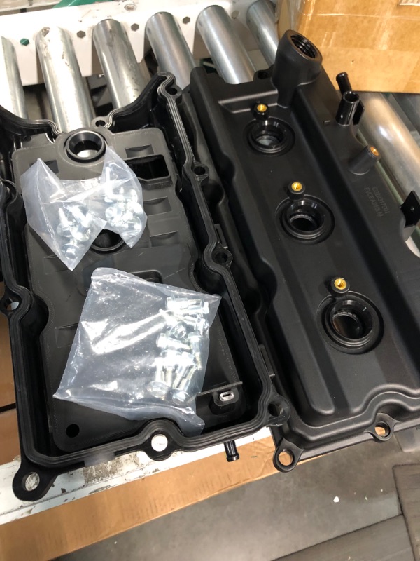 Photo 4 of A-Premium Pair [2] Left Right Engine Valve Covers with Gasket Compatible with Nissan Frontier Pathfinder Xterra 