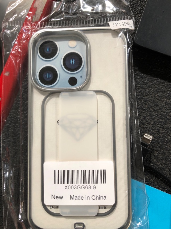 Photo 1 of iphone 14 pro case white 