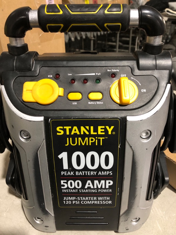 Photo 2 of ***USED - NOT FUNCTIONAL - DOESN'T POWER ON - UNABLE TO TROUBLESHOOT***
STANLEY J5C09D Digital Portable Power Station Jump Starter: 1000 Peak/500Instant Amps, 120 PSI Air Compressor