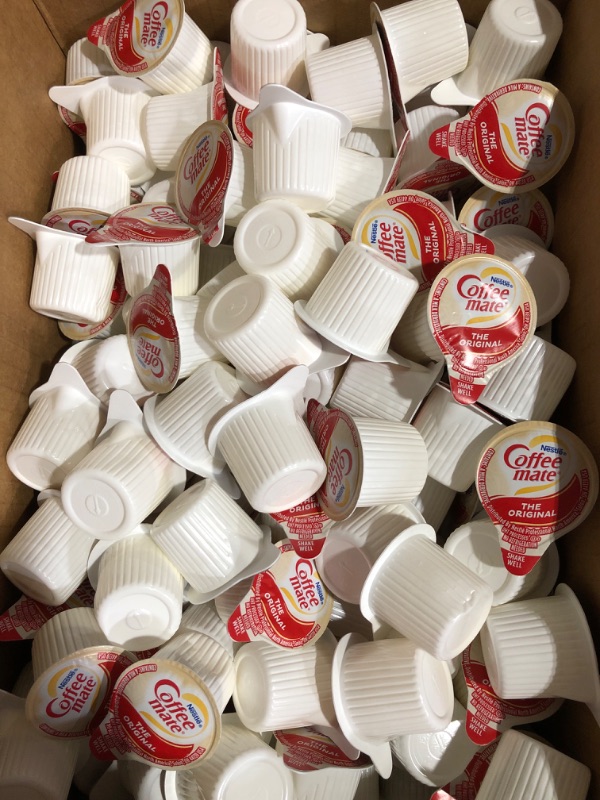 Photo 2 of * see all images *
Nestle Coffee mate Coffee Creamer, Original, Liquid Creamer Singles, Non Dairy, No Refrigeration,