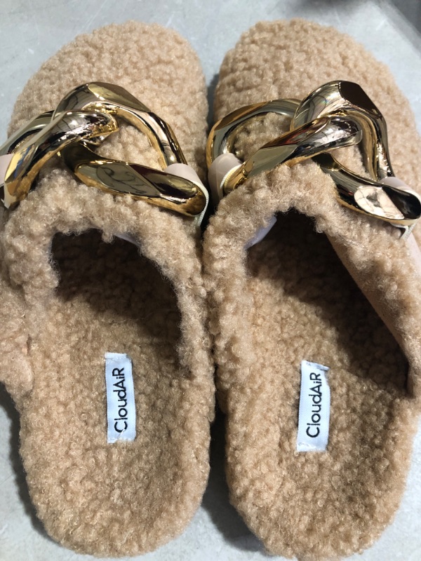 Photo 3 of * used * see images *
CLOUDAIR Fantsie Womens Fuzzy Slippers for House, Indoor & Outdoor - Light Brown 9