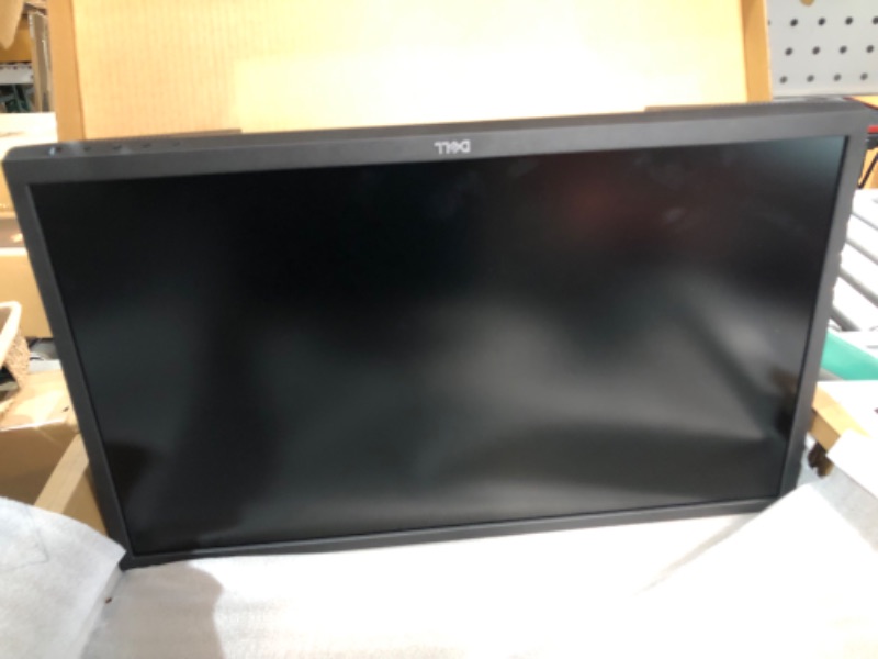 Photo 3 of Dell 24 inch Monitor FHD (1920 x 1080) 16:9 Ratio Black