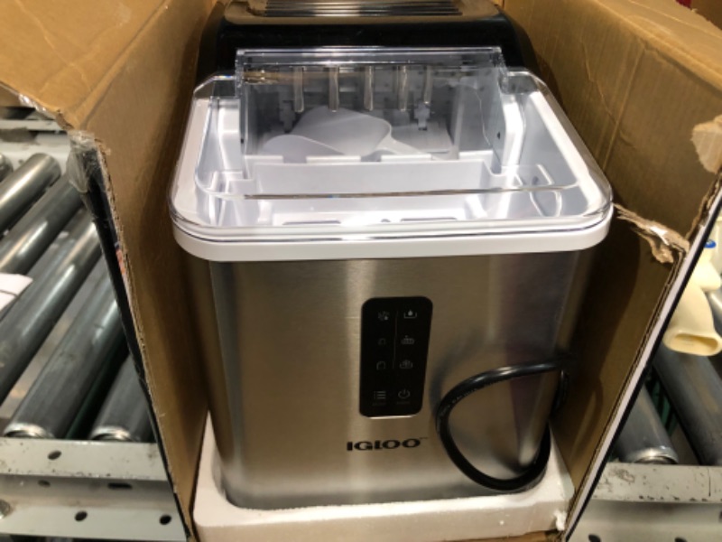 Photo 8 of ***NON REFUNDABLE**PARTS ONLY**Igloo Automatic Ice Maker, Self- Cleaning, Countertop Size, 26 Pounds 