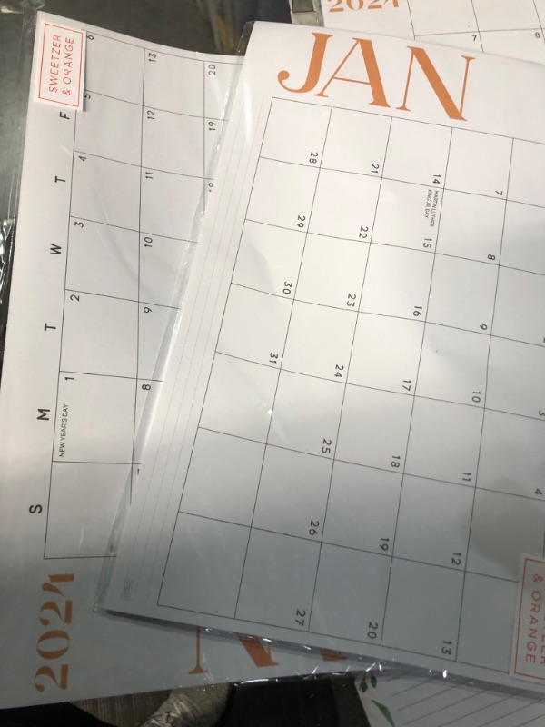 Photo 2 of S&O Modern Large Desk Calendar from January 2024 to June 2025 X2