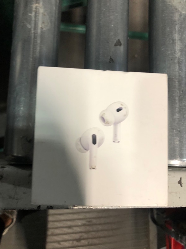 Photo 3 of airpods pro 2nd generation