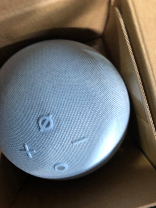 Photo 2 of Echo Dot with Clock (5th Gen, 2022 Release) Alexa