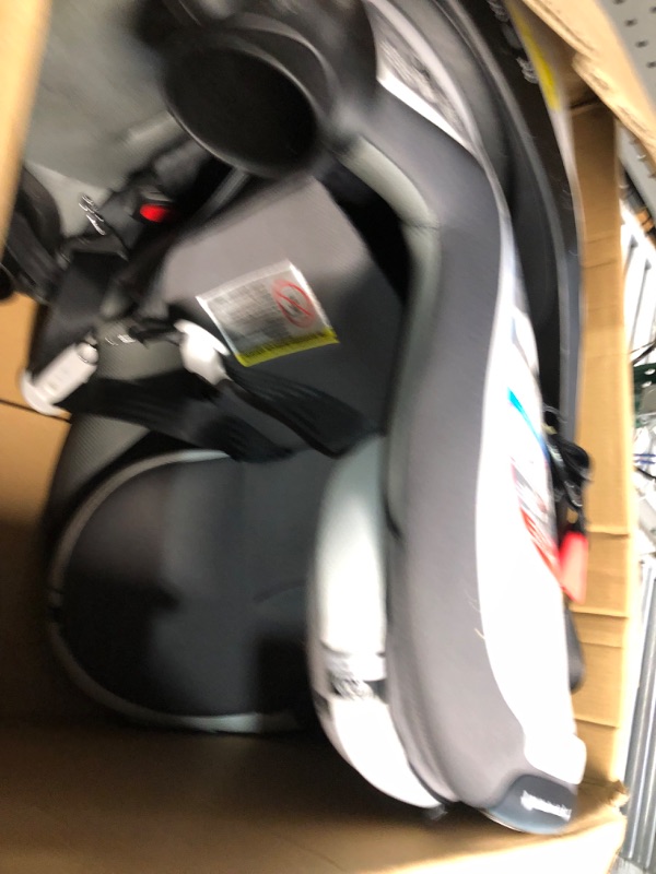 Photo 5 of ***HEAVILY USED AND STAINED - SEE PICTURES***
Evenflo Gold Revolve360 Slim 2-in-1 Rotational Car Seat 