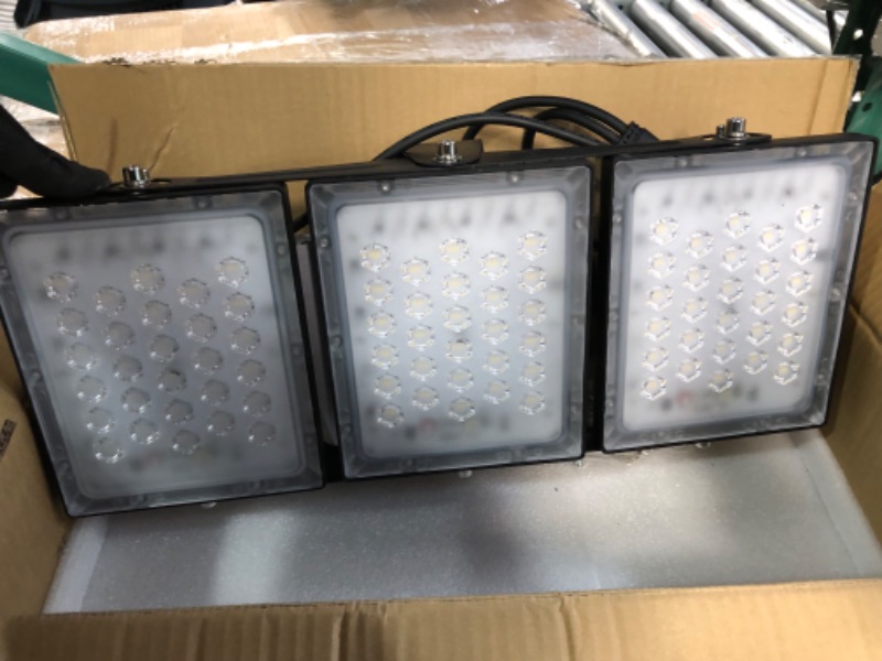 Photo 3 of  LED Flood Lights Outdoor, STASUN 600W 54000lm 