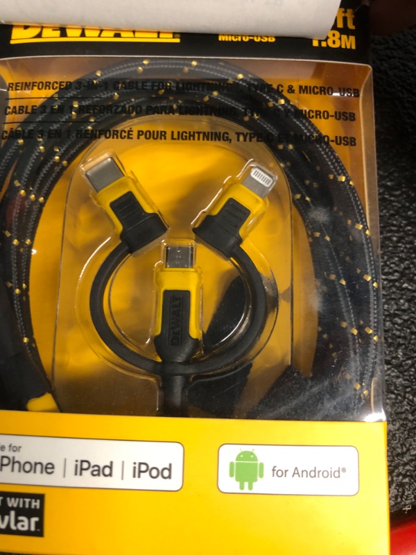 Photo 3 of *non refundable- parts only* DEWALT Reinforced 3-in-1 Combo Cable — Multi-Charging Cable