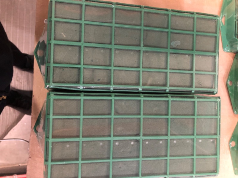Photo 3 of (NO RETURNS) HongWay 2 Pieces Floral Foam Cage Flower Holder with Floral Foam for Fresh Flower Arrangement and Wedding Holiday Decorations