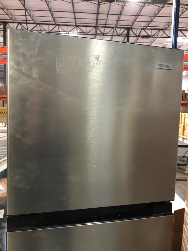 Photo 1 of (SIMILAR TO STOCK PHOTO/MINOR DAMAGE ) (NO RETURNS) 10.1 cu. ft. Top Freezer Refrigerator in BLACK