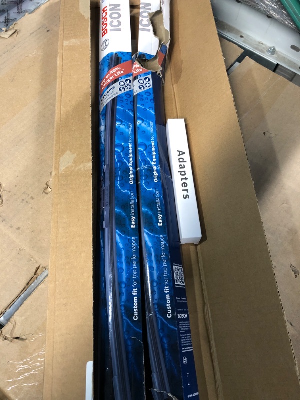 Photo 2 of Bosch ICON Wiper Blades 24OE19OE (Set of 2) 