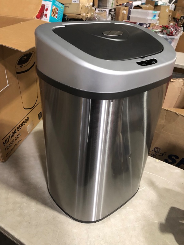 Photo 6 of ***USED - DIRTY - MOTION SENSING FUNCTION DOESN'T WORK***
NINESTARS Automatic Touchless Infrared Motion Sensor Trash Can with Stainless Steel Base & Oval, Silver/Black Lid, 21 Gal