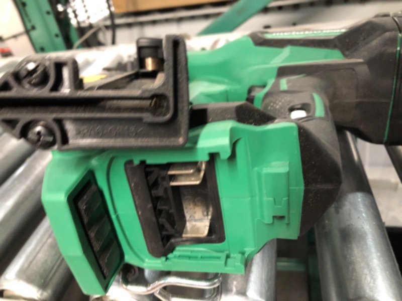 Photo 3 of Metabo HPT 18V MultiVolt™ Cordless Stapler Kit | 1/4-Inch 18-Ga Narrow Crown | Accepts 1/2-Inch up to 1-1/2-Inch 18-Ga 1/4-Inch Staples | Includes 18V 2.0Ah Battery | Lifetime Tool Warranty | N1804DA N1804DA Only