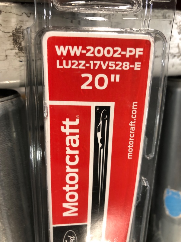 Photo 3 of Motorcraft - Premium Flat 20" Black Wiper Blade