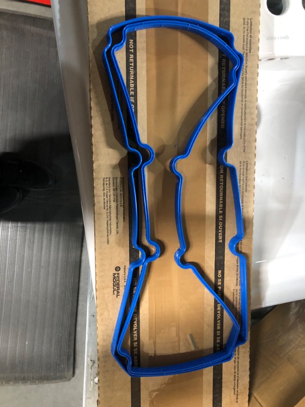 Photo 1 of FEL-PRO VS 50689 R Valve Cover Gasket Set