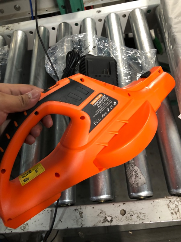 Photo 1 of **SEE NOTES**
Cordless Leaf Blower,20V Handheld Electric Leaf Blower with 2 x 2.0Ah Battery & Fast Charger, 2 Speed Mode, Lightweight Battery Powered Leaf Blowers for Lawn Care, Patio, Yard, Sidewalk
