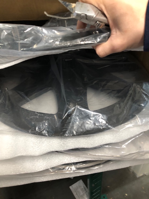 Photo 1 of HAPEVEAFT Tesla Model Y Hubcap Maybach Style PC+ABS 19 Inch Matte Black Wheel Cover 