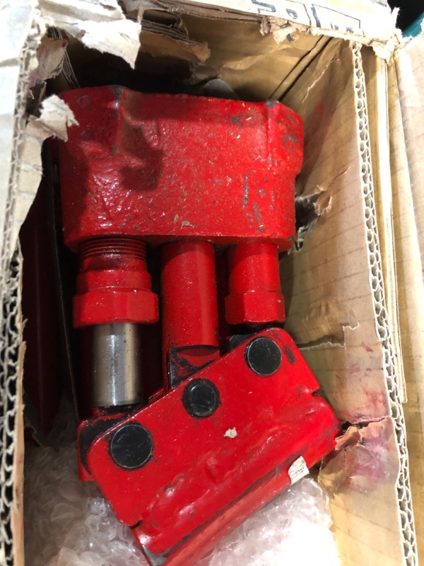 Photo 4 of ***DO NOT KNOW EXTENT OF DAMAGE***BIG RED T30808 Torin Hydraulic Long Ram Jack with Double Piston Pump and Clevis Base (Fits: Garage/Shop Cranes, Engine Hoists, and More): 8 Ton (16,000 lb)