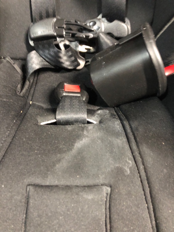 Photo 5 of ***MILK STAINS*** Graco Extend2Fit 3 in 1 Car Seat | Ride Rear Facing Longer with Extend2Fit, featuring TrueShield Side Impact Technology, Ion , 20.75x19x24.5 Inch (Pack of 1) 3-in-1 Ion