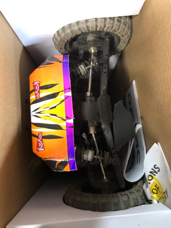 Photo 4 of ***SCRATCHED AND DIRTY***DEERC 200E 1:10 Large 3S Brushless High Speed RC Cars for Adults, 4X4 RTR Fast RC Trucks W/Extra Shell LED Headlight, 60 KM/H, All Terrain Remote Control Car, Offroad Monster Truck for Boys,2 Battery Classic