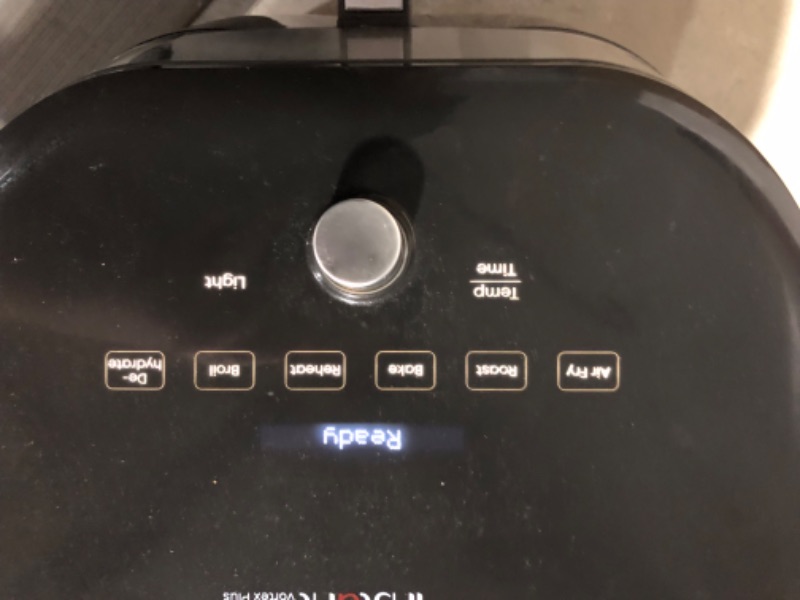 Photo 5 of ***USED - DIRTY - SEE COMMENTS***
Instant Vortex Plus 6-Quart Air Fryer Oven, Stainless Steel 6QT