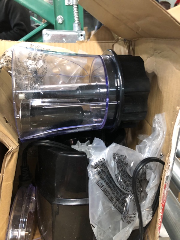 Photo 4 of (SMALL BLENDER BROKEN) Hamilton Beach Power Elite Blender with 40oz Glass Jar and 3-Cup Vegetable Chopper, 12 Functions for Puree, 