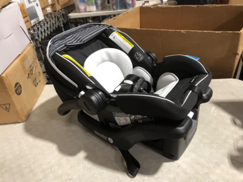 Photo 3 of ***USED - DIRTY***
Graco SnugRide 35 Lite LX Infant Car Seat, Studio 1 Count