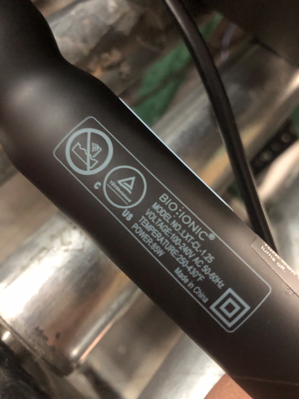 Photo 1 of (READ FULL POST) BIO IONIC Long Barrel Styler 1.25 Inch (Pack of 1)