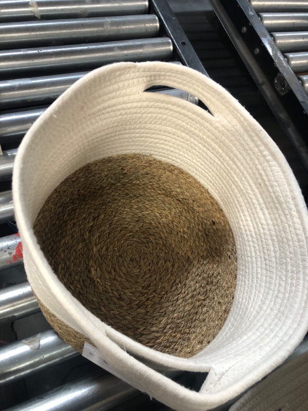 Photo 1 of allen + roth Rope and sea grass 12-in W x 9.5-in H x 12-in D Beige and Natural Sea Grass Basket
