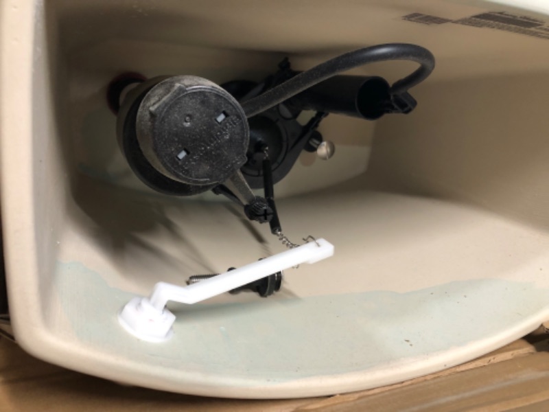 Photo 4 of ***DIRTY/ MISSING TANK LID*** SIMILAR TO STOCK PHOTO***American Standard 4000.101.020 Cadet 3 Flowise 1.28 Gpf 12-inch Rough In Toilet Tank for Concealed Trap Bowl, White
