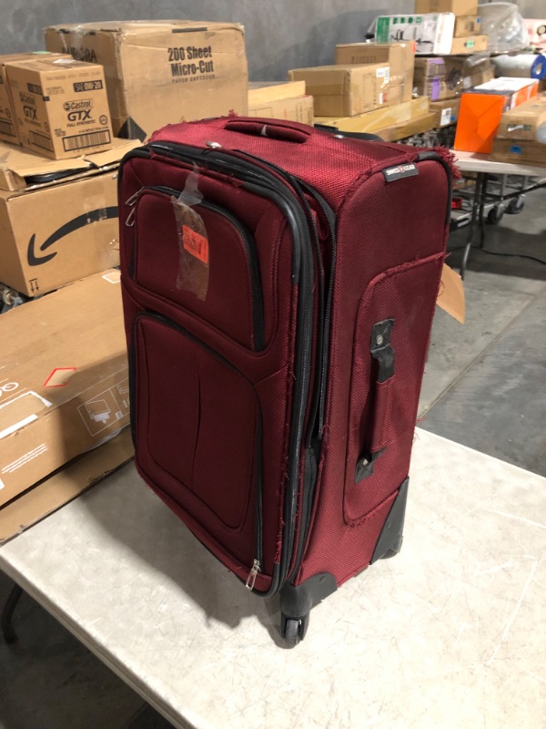 Photo 8 of (minor damage see photos and notes) (no returns) 
SwissGear Sion Softside Expandable Luggage, Burgandy, Checked-Medium 25-Inch Checked-Medium 25-Inch Burgandy