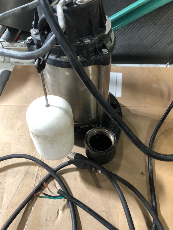 Photo 3 of (PARTS ONLY/NO RETURNS) WAYNE - 1 HP Submersible Cast Iron and Stainless Steel Sump Pump with Integrated Vertical Float Switch 