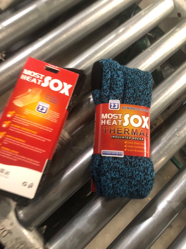 Photo 1 of 1-2 Pairs Thermal Socks