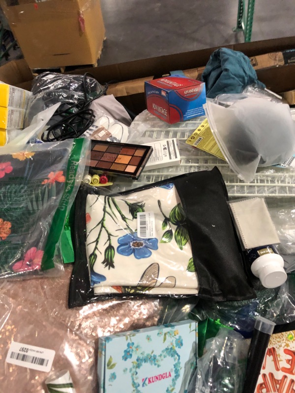 Photo 1 of *SEE NOTES*Assorted Merchandise Pallet Bundle: Liquidation, Wholesale, Final Sale. NON REFUNDABLEE