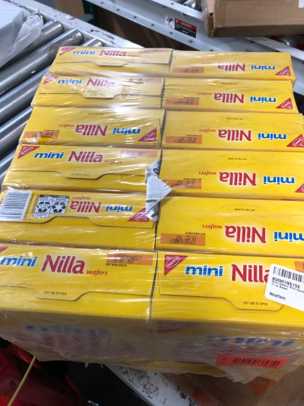 Photo 3 of * NONREFUNDABLE *
Nilla Wafers Mini Cookies, Vanilla Wafers, 12 - 11 oz Boxes 11 Ounce (Pack of 12)