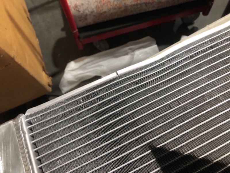 Photo 7 of ***DAMAGED - RADIATOR BENT - FINS SCRATCHED - SEE PICTURES***
Mishimoto MMRAD-LCR-99 Performance Aluminum Radiator, Compatible With Toyota Land Cruiser J100 (2UZ-FE) 19982007, silver