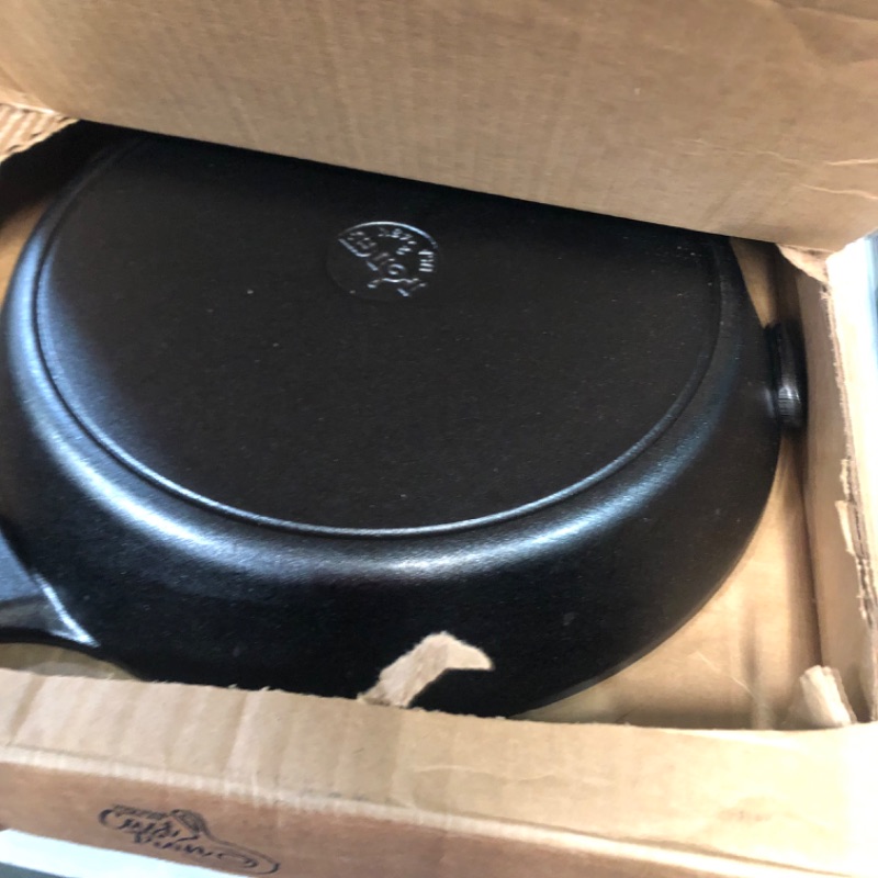 Photo 1 of **READ NOTES*(*Lodge L14SK3 15-Inch Pre-Seasoned Cast-Iron Skillet 15 Inch Skillet