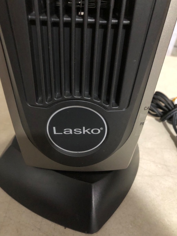 Photo 4 of ***NONREFUNDABLE - NOT FUNCTIONAL - FOR PARTS ONLY - SEE COMMENTS***
Oscillating Ceramic Tower Space Heater 22.5 Inches, Grey/Black, 1500W, 751320