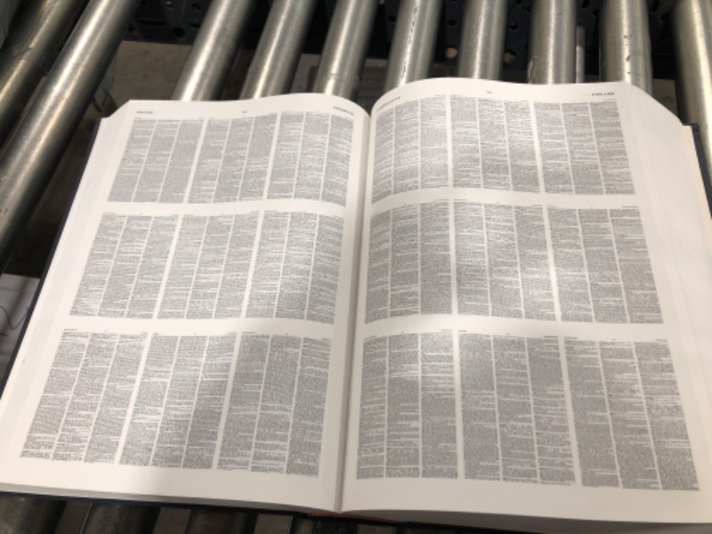 Photo 5 of The Compact Edition of The Oxford English Dictionary, Complete Text Reproduced Micrographically (in slipcase with reading glass)