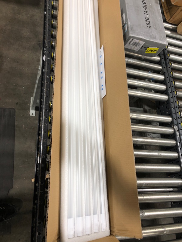 Photo 2 of 20 Pack 3CCT 4FT LED T8 Hybrid Type A+B Light Tube, 18W, 4000K/5000K/6500K Selectable, Plug & Play or Ballast Bypass, Single or Double End Powered, 2300lm, Frosted Cover, T8 T10 T12, 120-277V, UL, FCC